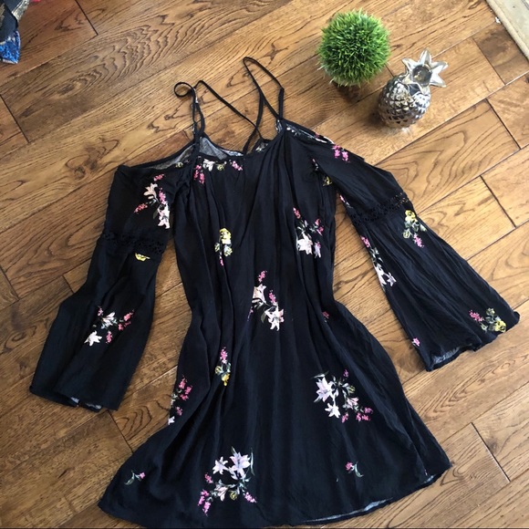 Summer dress - Picture 4 of 5